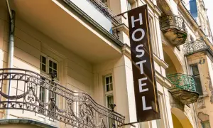 Jak wygląda nocleg w hostelu? Odkryj zaskakujące fakty i porady