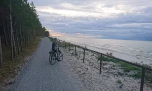 Ile km z Gdańska do Krynicy Morskiej? Sprawdź różne trasy i odległości