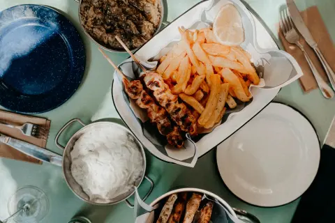 Ateny gdzie zjeść: najlepsze miejsca na wyjątkowe smaki
