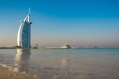 Dubaj nad jakim morzem? Odkryj tajemnice Zatoki Perskiej