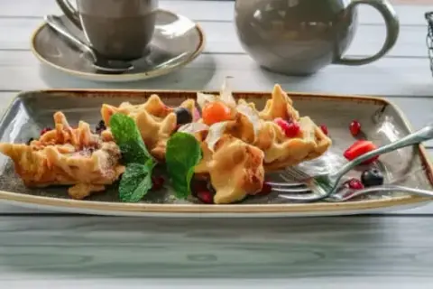 Gdzie zjeść w Szczytnie? Sprawdź najlepsze restauracje i potrawy
