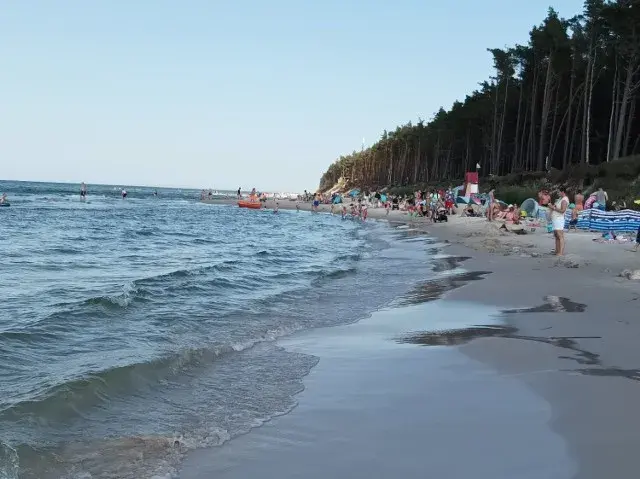 Wejherowo ile do morza? Odkryj najbliższe plaże i dojazd